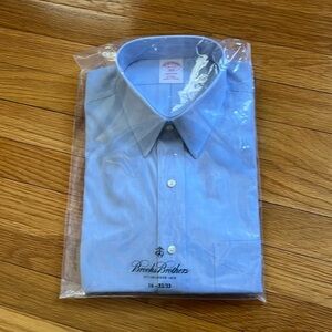 Brooks Brothers Men’s All cotton Dress Shirt Blue NEW in package Size 16 32/33